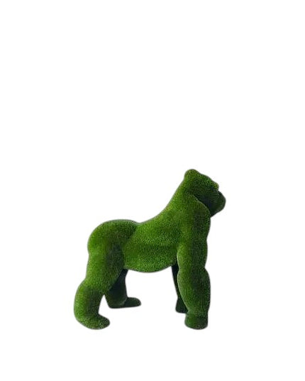 Makari – silverback gorilla animal topiary in botanical texture from the Guardians Collection, designed for powerful landscape installations.