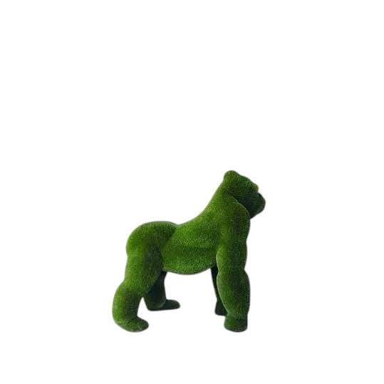 Makari – silverback gorilla animal topiary in botanical texture from the Guardians Collection, designed for powerful landscape installations.