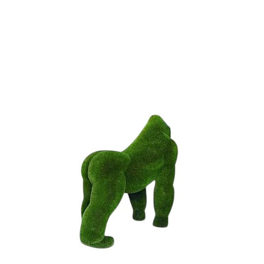 Makari – silverback gorilla animal topiary in botanical texture from the Guardians Collection, designed for powerful landscape installations.
