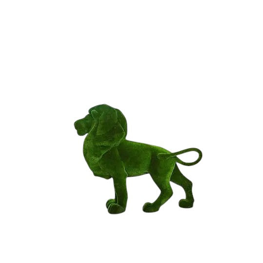 Vandros – standing lion animal topiary in prime form from the Heritage Collection, sculpted in botanical texture for refined outdoor installations.