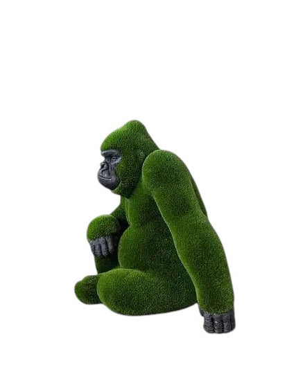 Jabari – large male gorilla sculpture in artificial grass from the Heritage Collection
