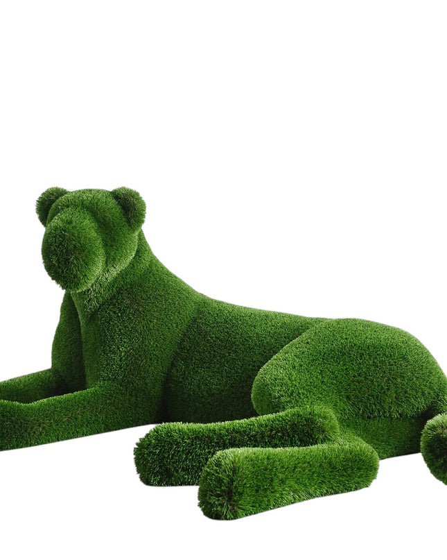 Luxury lioness animal topiary for outdoor garden decor